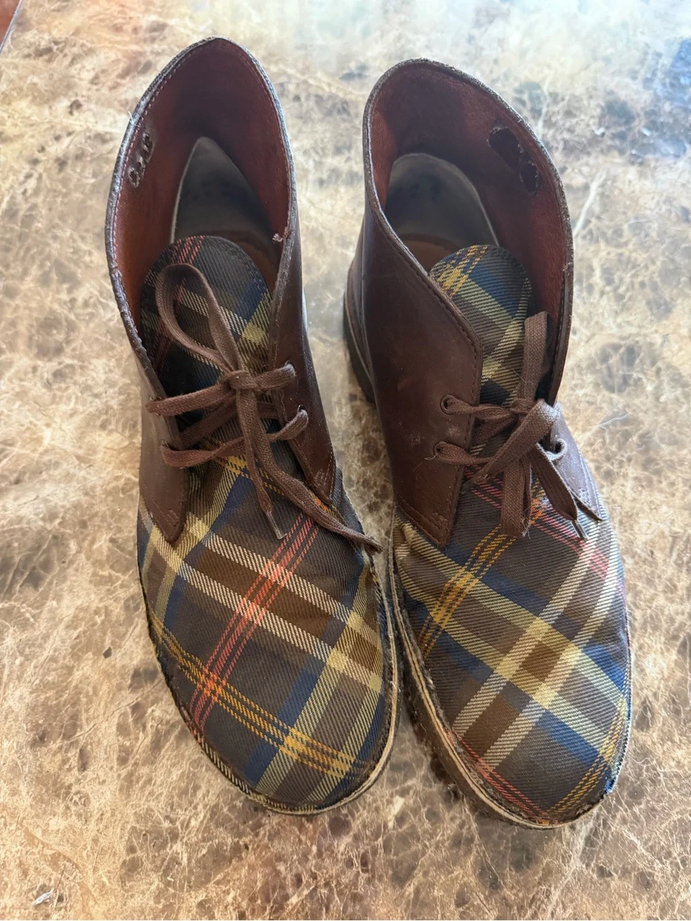 Clarks Brown Leather & Plaid Chukka Boots